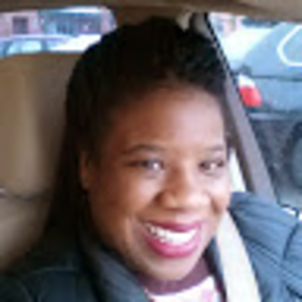 Meet your Posher, Nadine